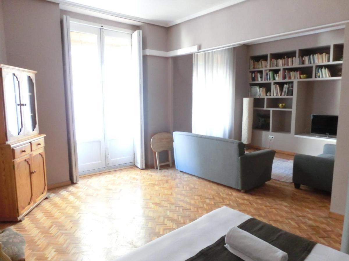 Ferienwohnung Total Valencia Bisbe Exterior foto